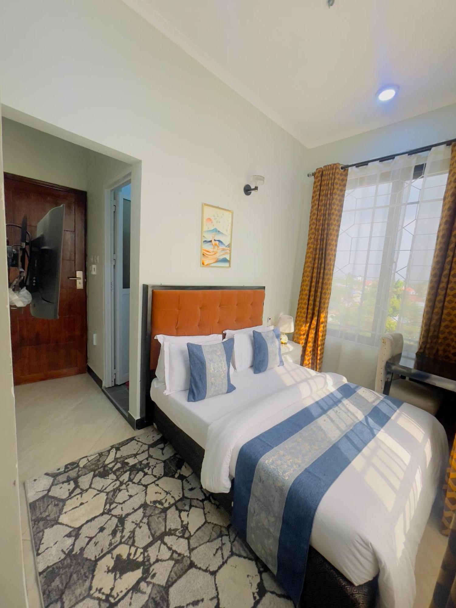Diary Hotel 다르에스살람 외부 사진